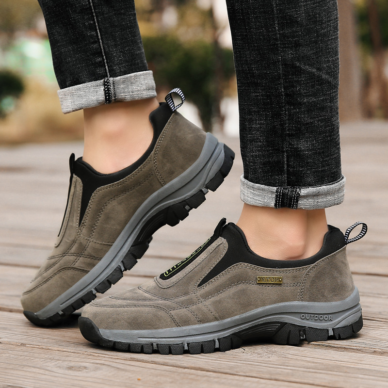 Unisex Outdoor Slip-On Sneakers for Everyday Use